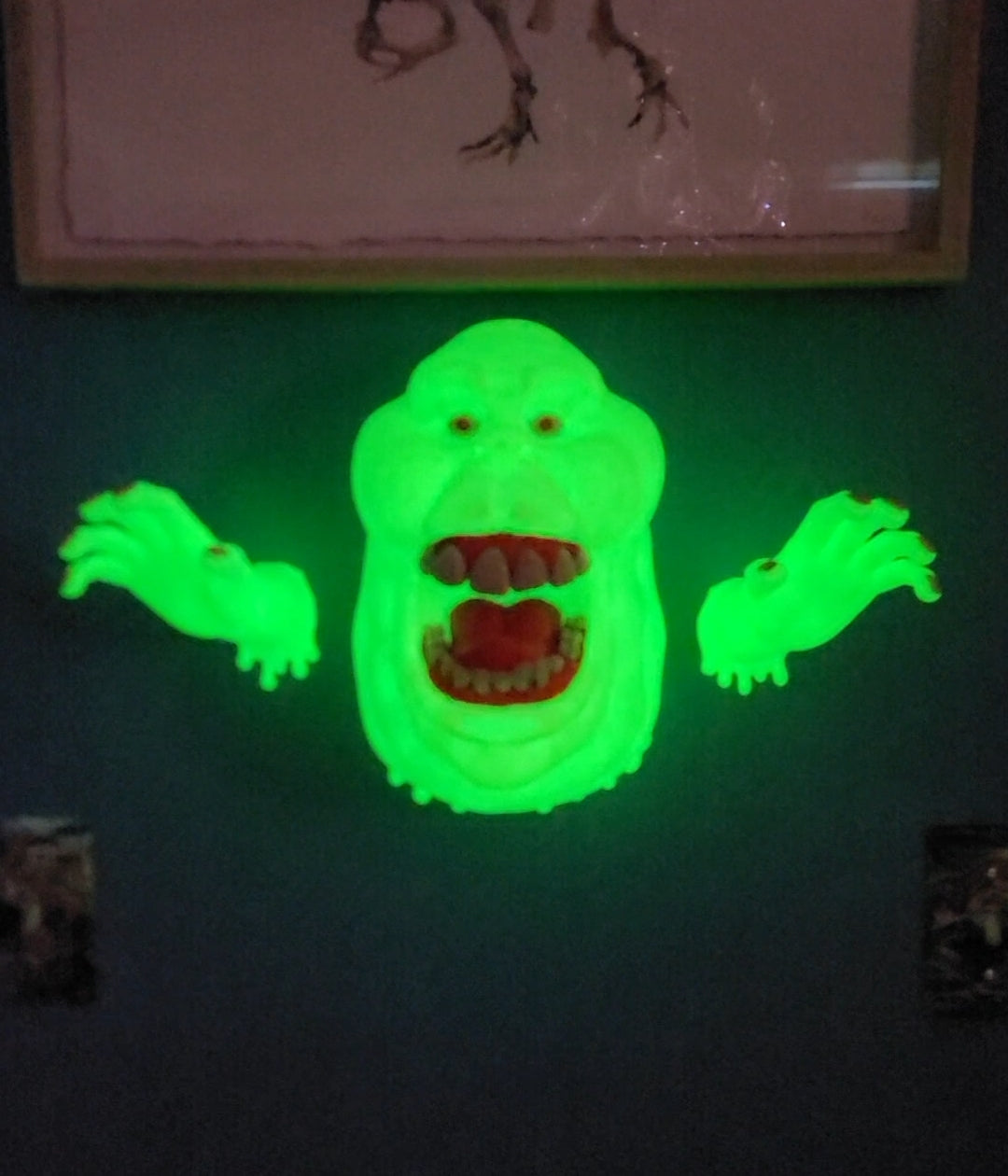 Glow in the dark Slimmer